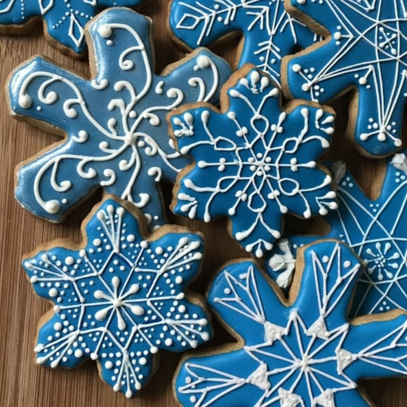 Cookie Cutters Snowflakes 5 Different Styles and 5 Nesting Pieces #2 - Picture 10 of 16